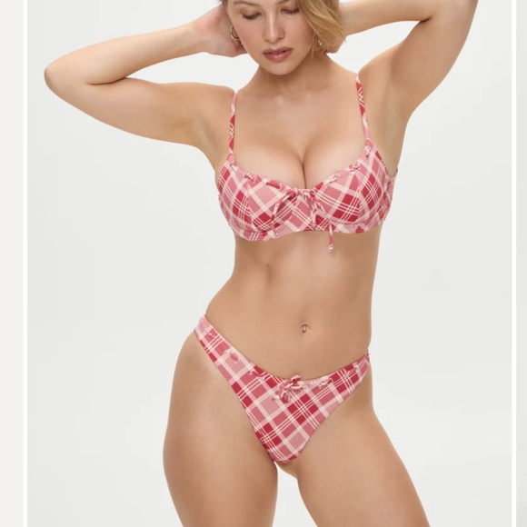 New!Frankies Bikini x‎ Bella Hadid Dove Bikini Bottom